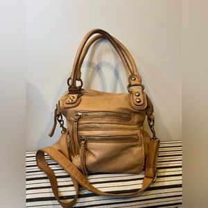 Linea Pelle large everyday bag.